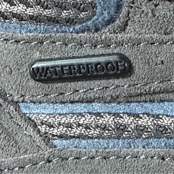 Merrell Moab 2 Mid Hiking Boots Waterproof Women’s Size 9 Lace Up Shoes Vibram - Picture 9 of 12